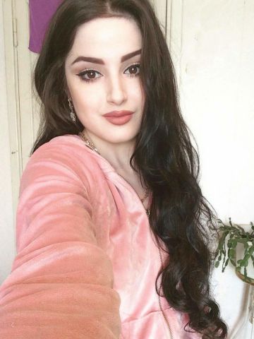 Проститутка Амелия